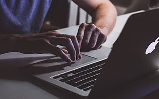 苹果官网序列号查询，一键解锁设备详情